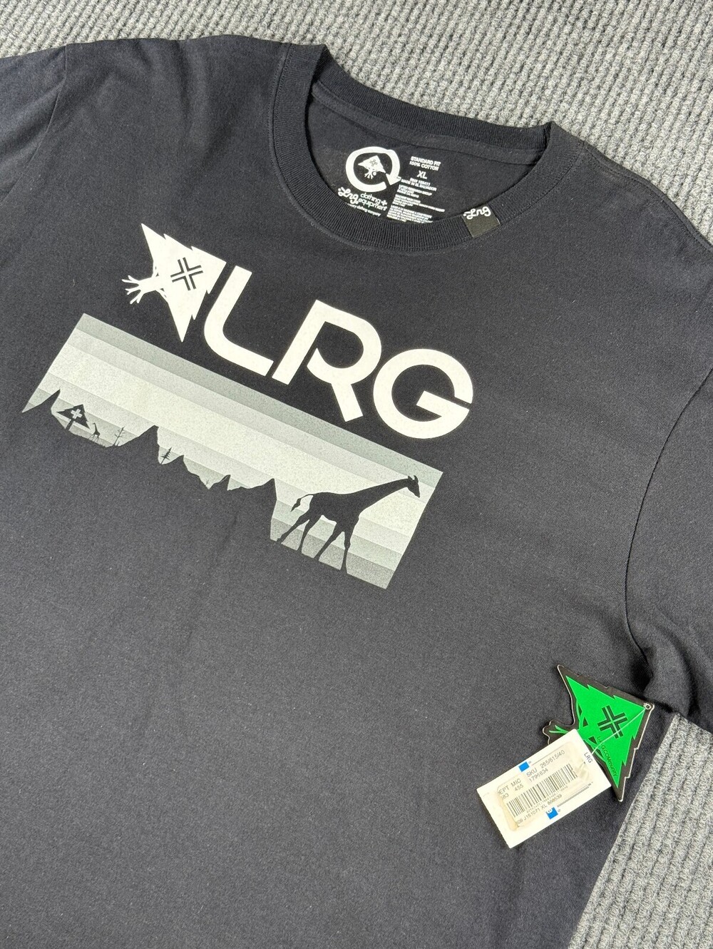 LRG Lifted Research Group NWT T-Shirt Mens XL Black Grey Graphic Short Sleeve